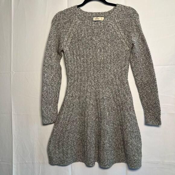 Hollister Gray Knit A-Line Skater Cable Knit Sweater Dress - size Small - Picture 2 of 6
